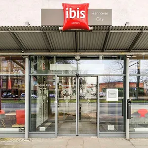 Otel Ibis ***