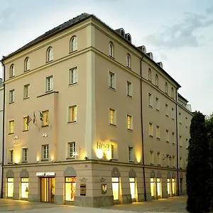Premier Weisser Hase 3*, Passau Germany